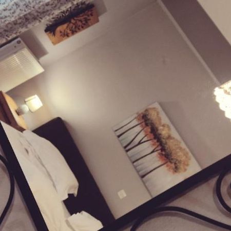 Rontaki Farm Apartment Kyparissia Bagian luar foto